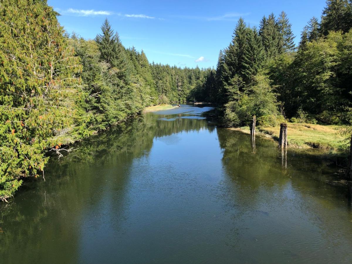Port Renfrew Vacation Rentals Eksteriør bilde