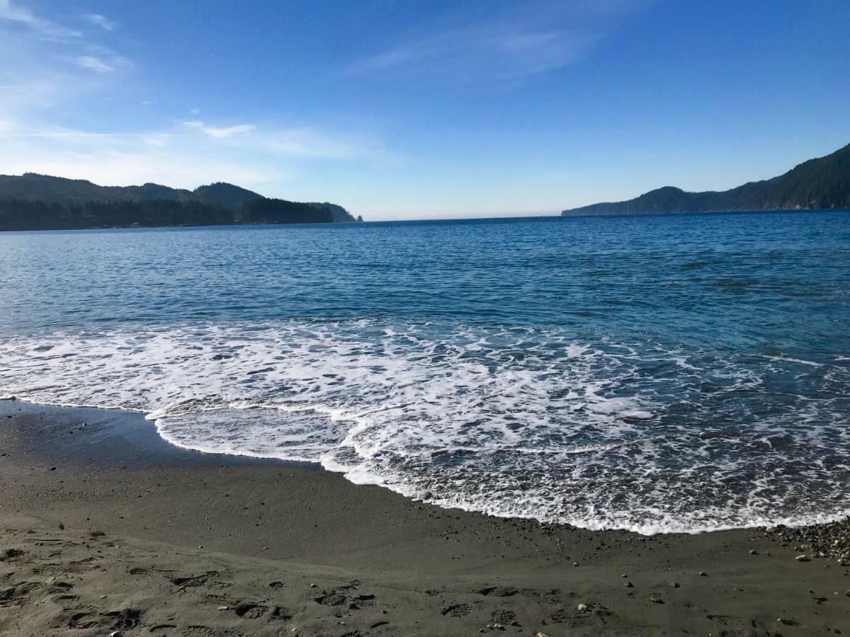 Port Renfrew Vacation Rentals Eksteriør bilde